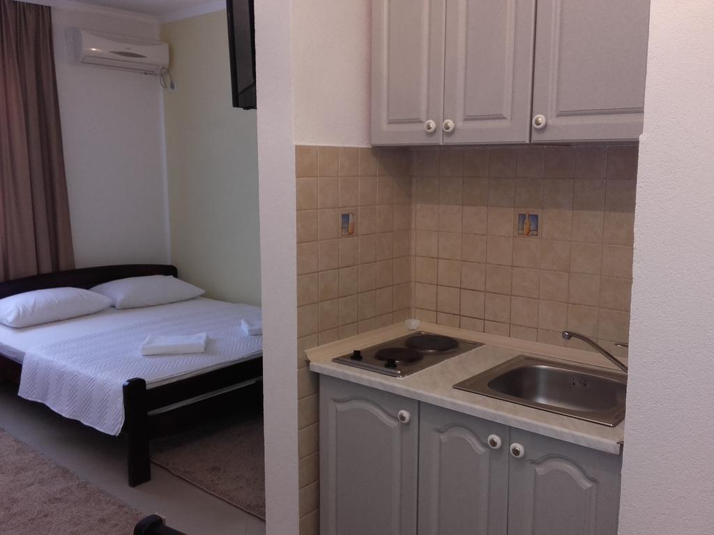 Apartments Sandra Tivat Ngoại thất bức ảnh