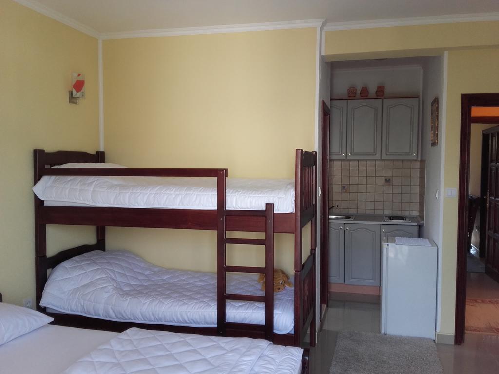 Apartments Sandra Tivat Ngoại thất bức ảnh